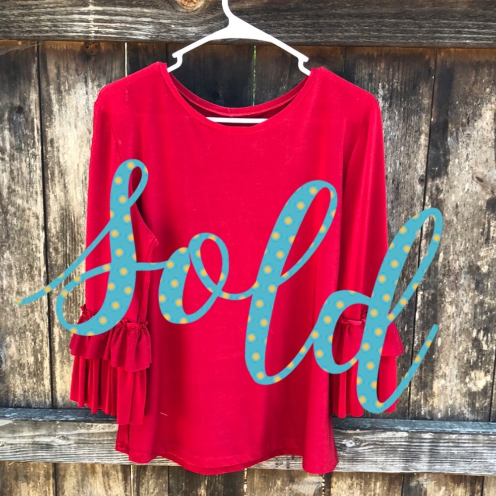 •‼️SOLD‼️•Bell Sleeve Layering Top• - Picture 1 of 5